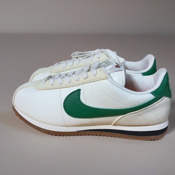 Nike Cortez in Sail/Aloe Verde Black - Picture 5 of 9